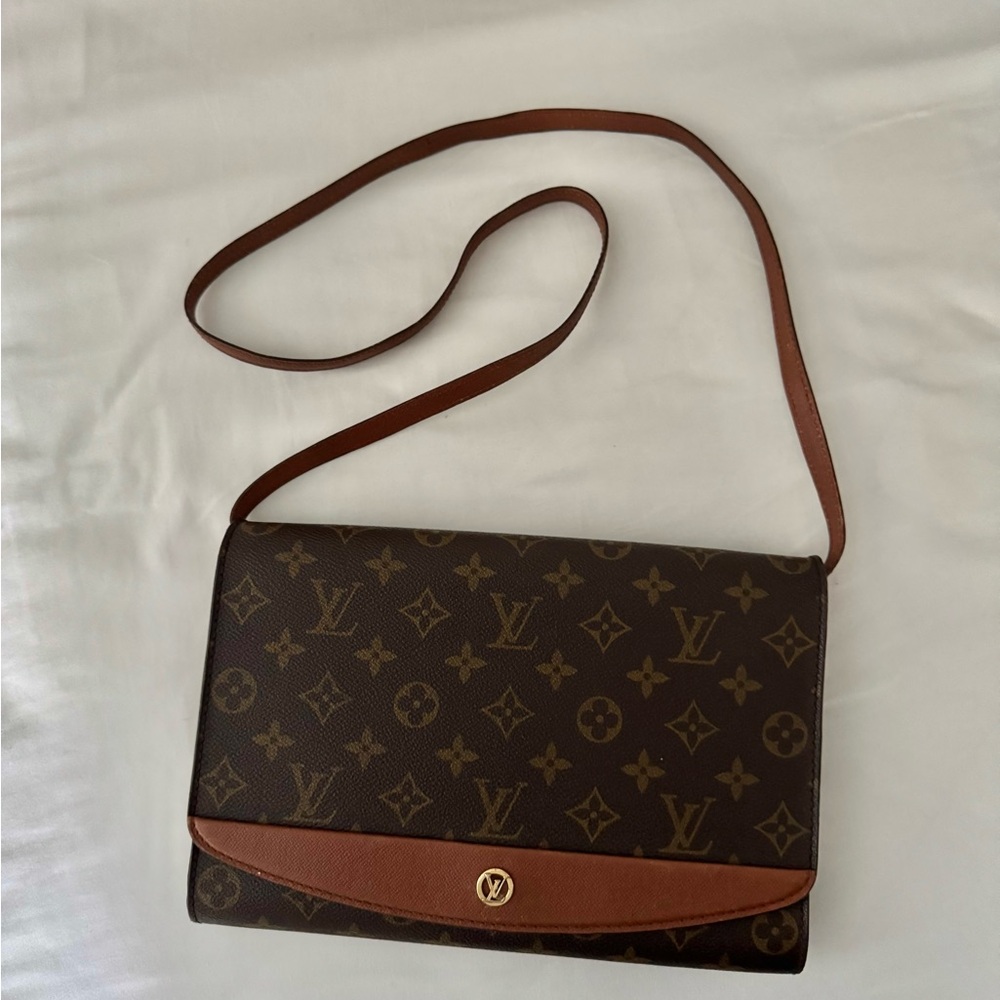 Louis Vuitton Monogram Pochette Bordeaux